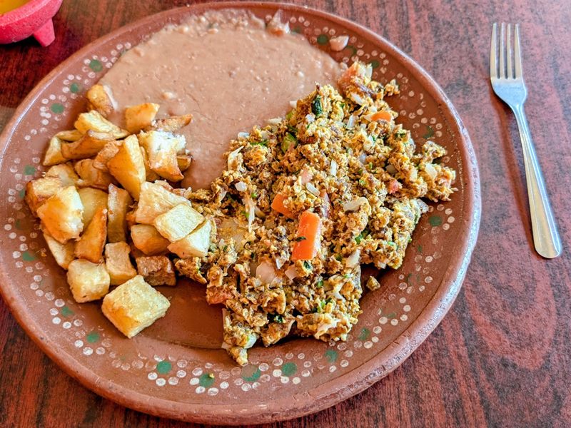Las Sabrosas de Guanajuato food
